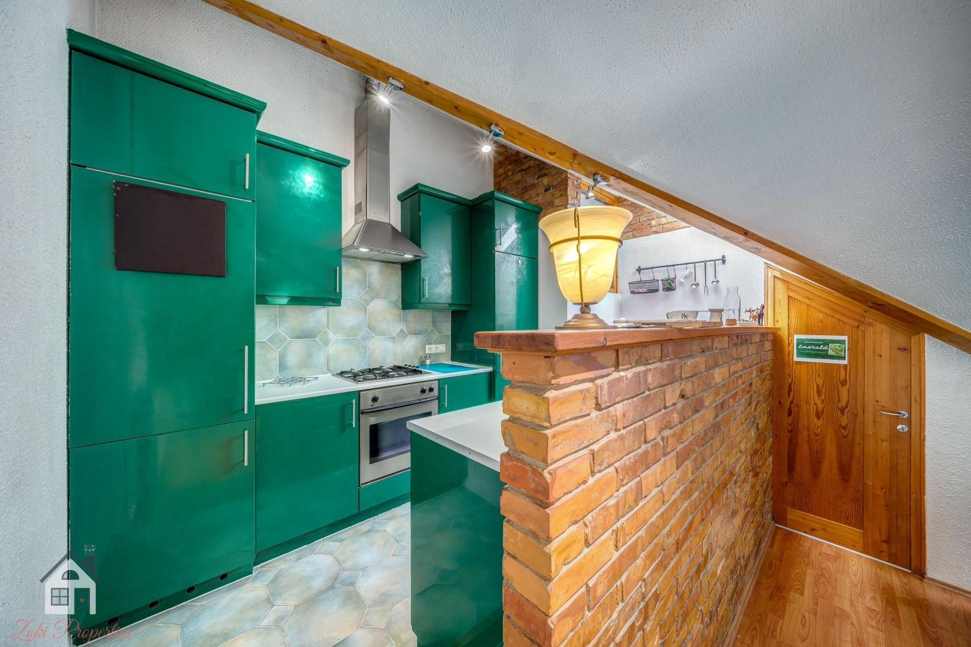 Guest house Acme