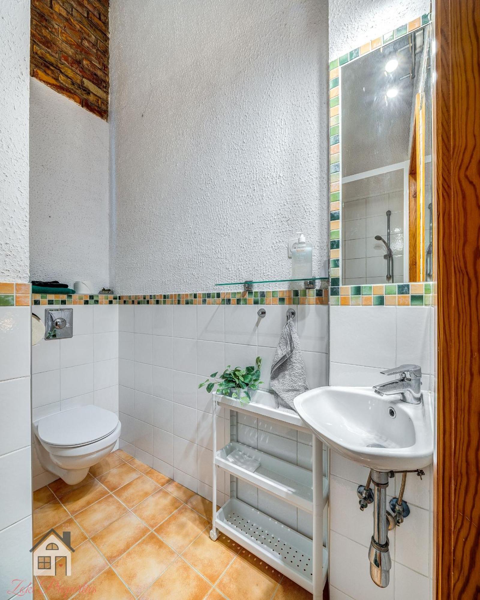 Guest house Acme